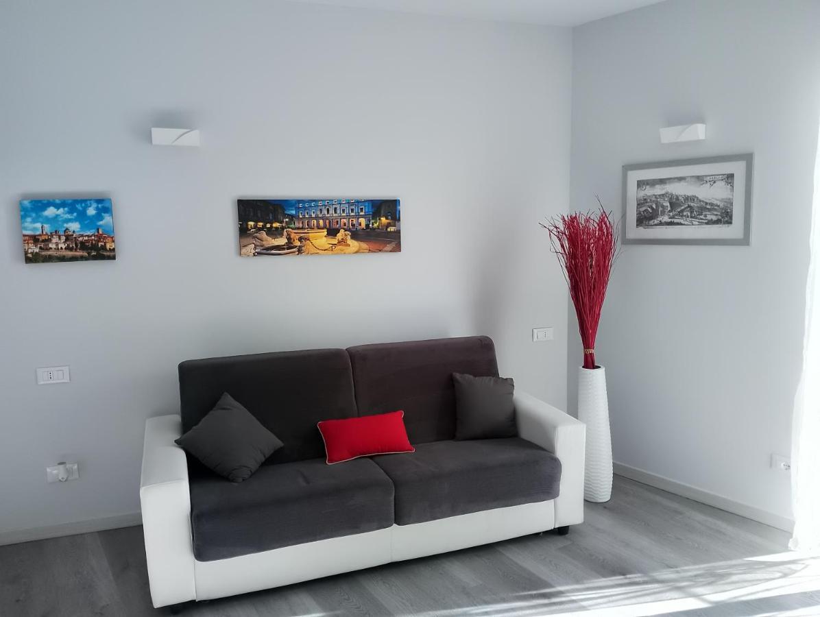 Casa Lalla In Centro Storico A แบร์กาโม ภายนอก รูปภาพ